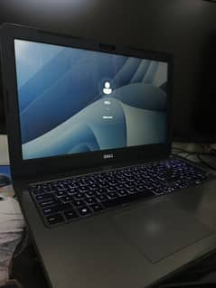 Dell core i7-7th gen 4 GB groahic card for sale