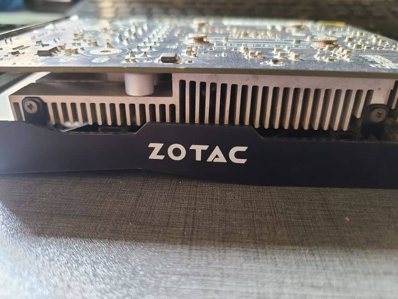 zotac geforce gtx 1050 Ti 4GB 2