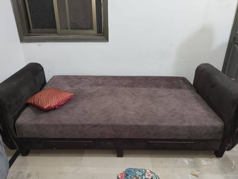 Luxury Sofa cumbed 1