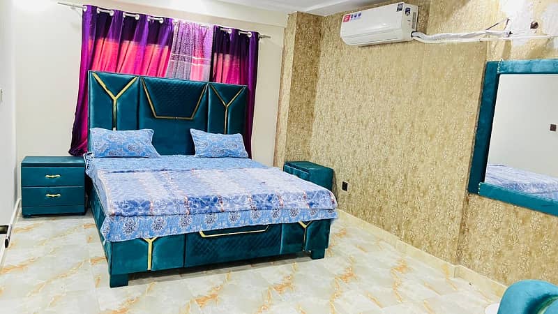 Furnish laxry apartment bahria town lahore par day weekly available for rent 2