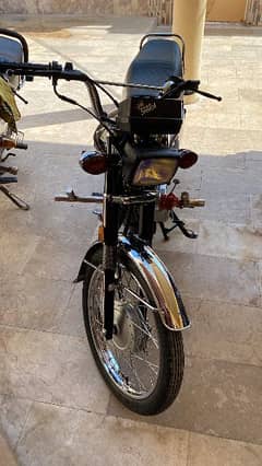 * Honda CG 125 Model 2023