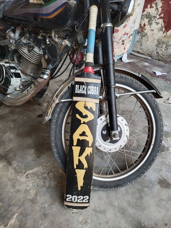 Orignal black cobra saki rawalakot bat urgunt sale 2