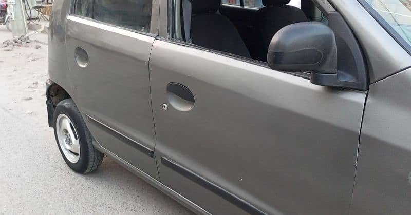 Hyundai Santro 2004 Genuine 60% Genuine Lahore Num Book File original 5