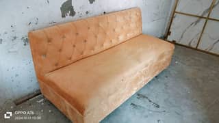 3 seater well condition