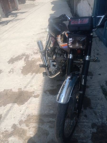 honda ,,125. ,full ok bike 4