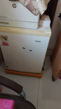 Hale mini room  fridge