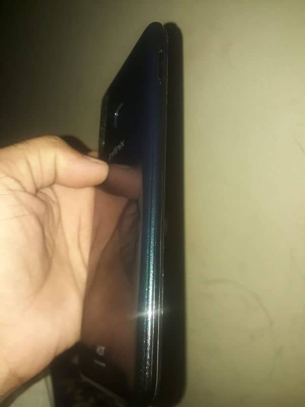 Infinix hot8 4/64GB Good condition only mobil 8