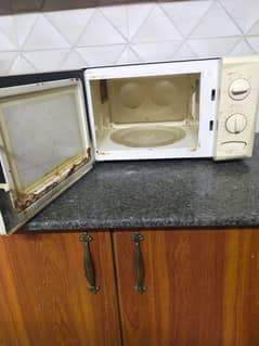 Dawlance  microwave