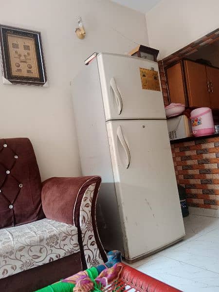 LG full size Refrigerator 2