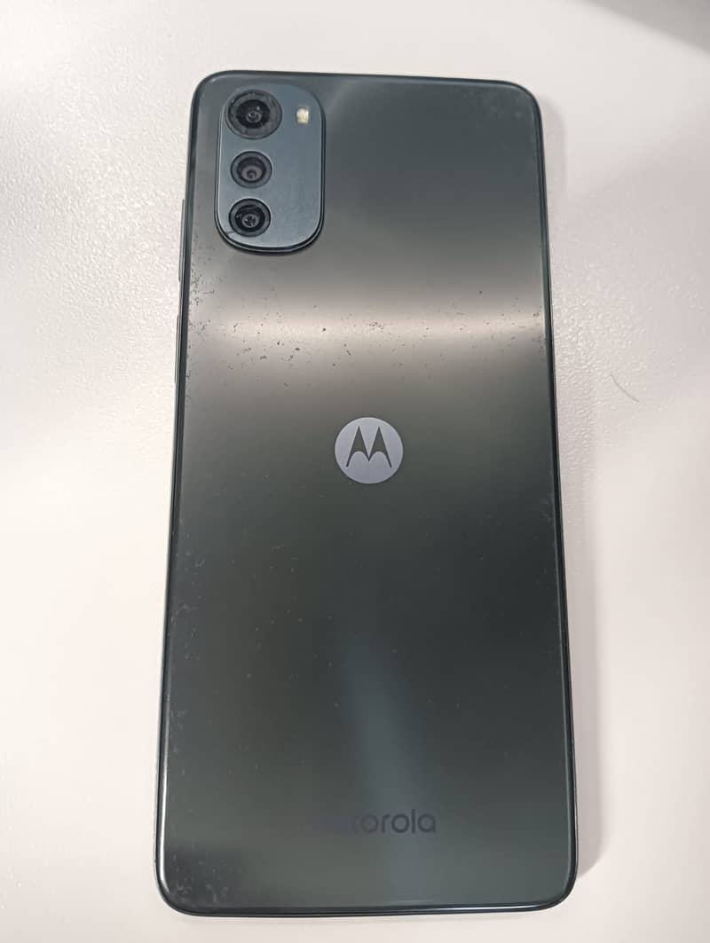 MOTO E32 1