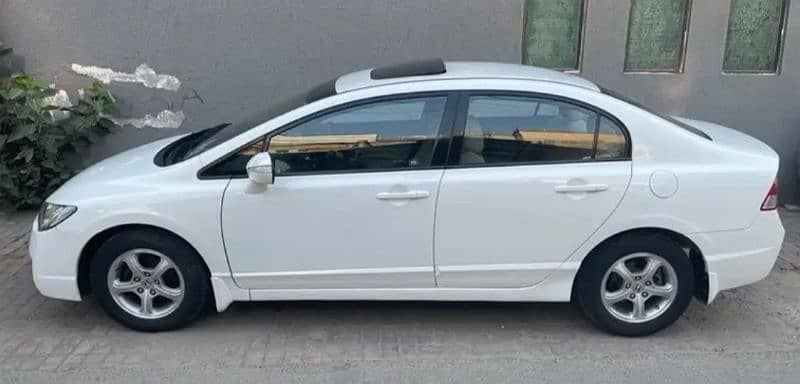 Honda Civic VTi Oriel Prosmatec 2009/2010 Family Used Lahore Number 2