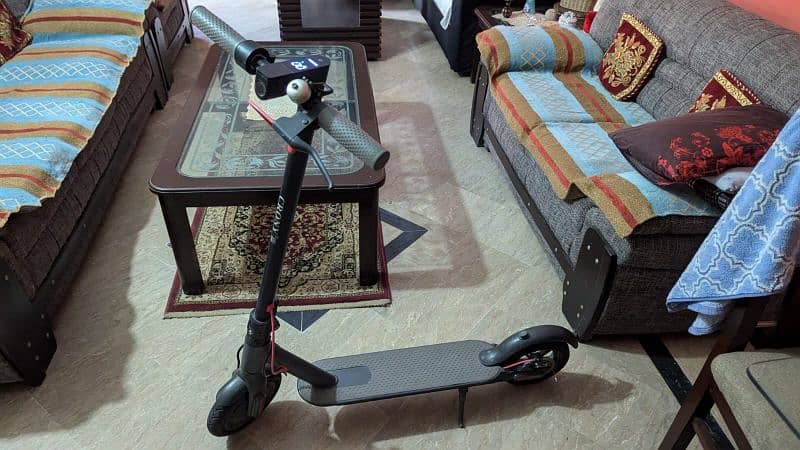 Electric Scooter for Sale in Perfect Condition 3