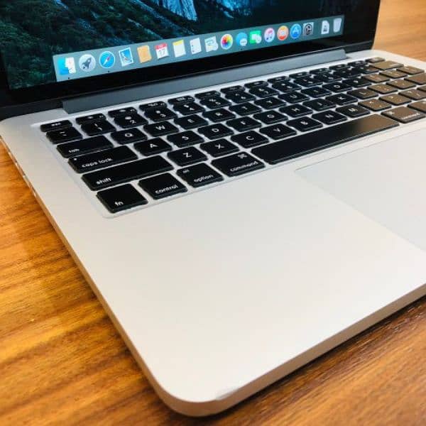 Apple MacBook Pro  | Mid 2014 | 256GB M2 card| 16GB Ram 15 inch 5