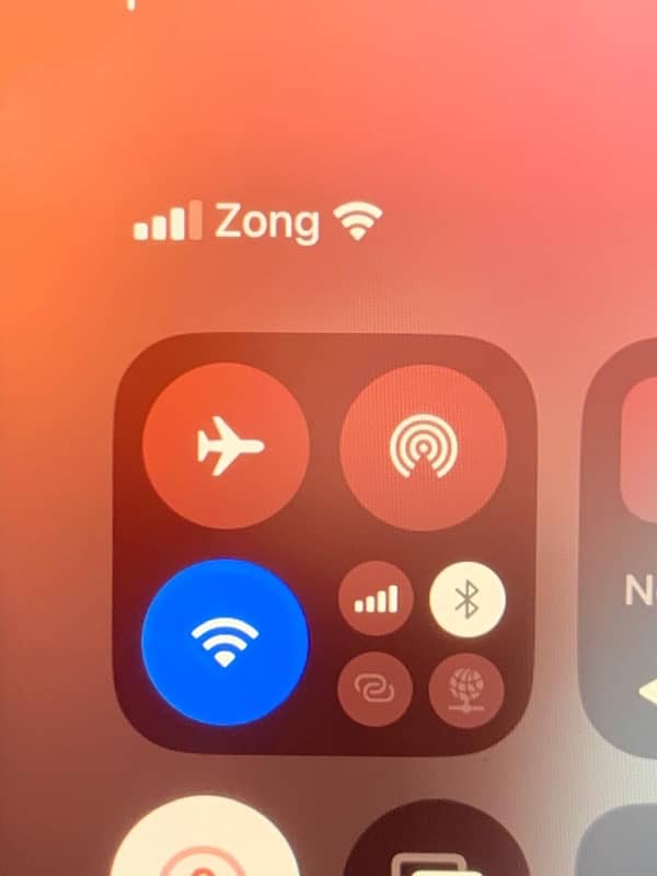 IPhone XR sim working 2