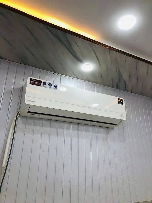 DAWLANCE DC inverter heat and cooling good condition 0