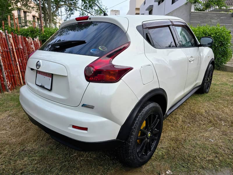 Nissan Juke 2010 4