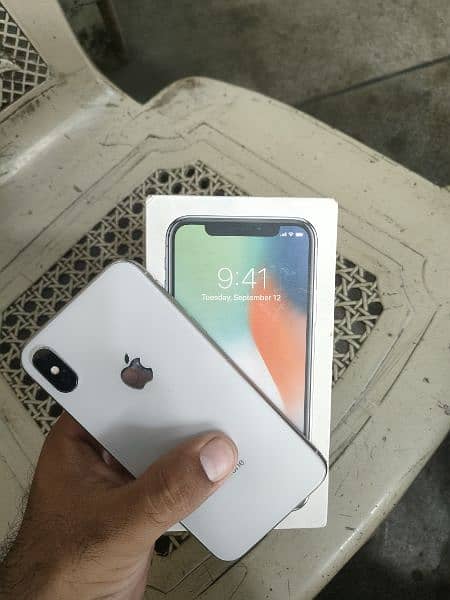 iphone x pta aprroved 64gb with box januine ha 5