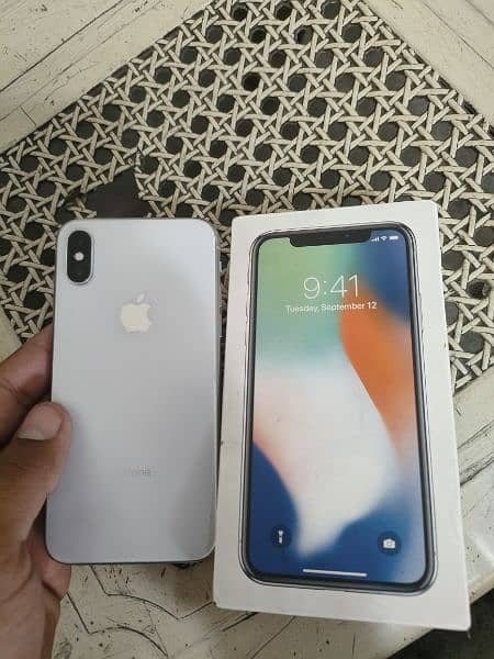 iphone x pta aprroved 64gb with box januine ha 6