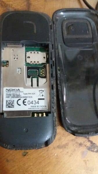 nokia 5030 or 2690for sale 4