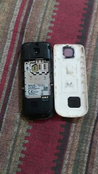 nokia 5030 or 2690for sale 9