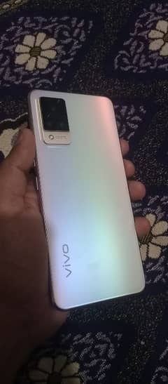 vivo v21 condition 10 by 8.5 all pk