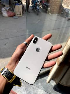 i phone xs non pta urgent sale