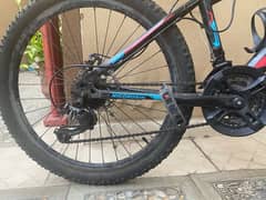 Very good condition 7 gear cycle