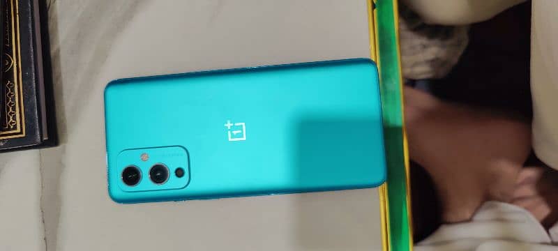 ONEPLUS 9 5g 8