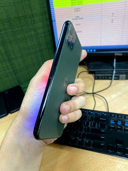 Iphone 11 pro max 1