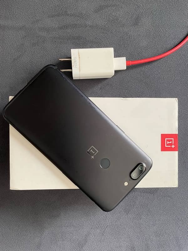 Oneplus 5T 6GB/64GB Official PTA Approved 4