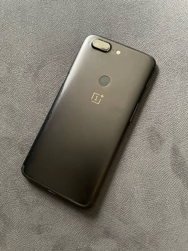 Oneplus 5T 6GB/64GB Official PTA Approved 0