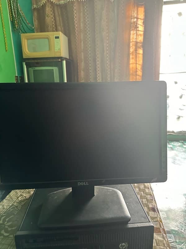 pc and lcd 1