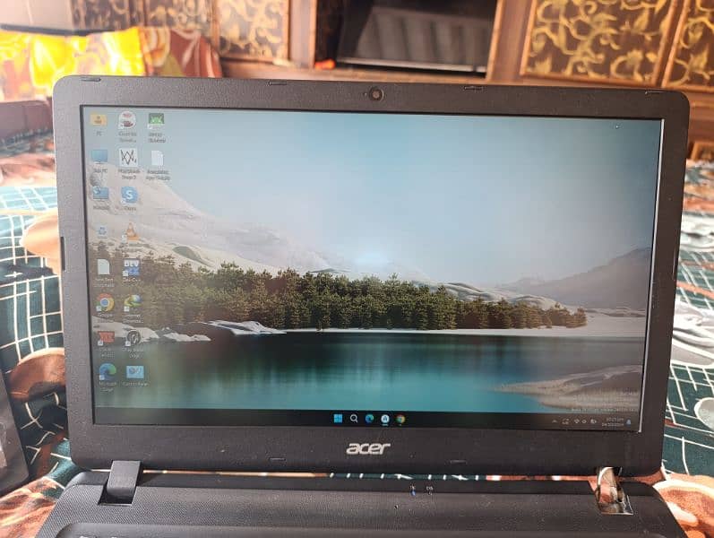 Acer 6th gen i3 no display issue 1