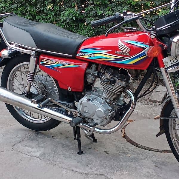 Honda 125 2019 model Golden nomber 4