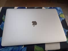 MacBook Pro 2016 16GB 512GB