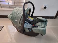 Joie Baby Car Seat/Carrier (Unused)