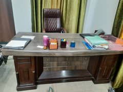 Executive Table/Office table/office chair/office Furniture