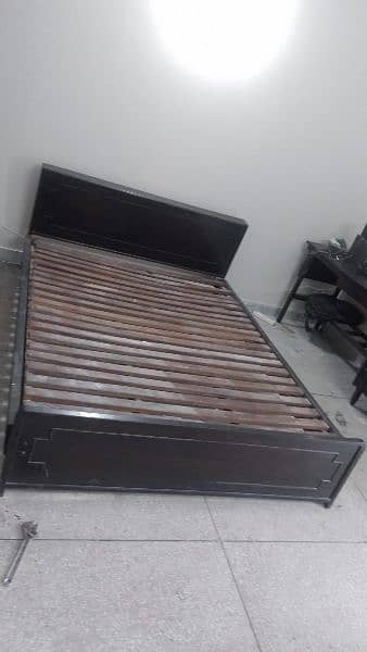 Used wooden bed 6