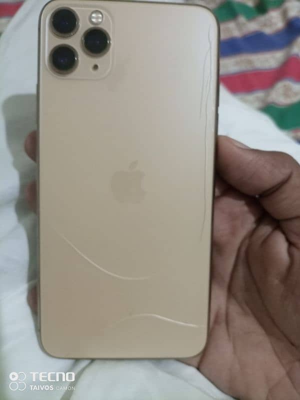 iphone 11 pro max gold 3