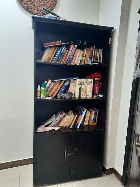 book shelve 0