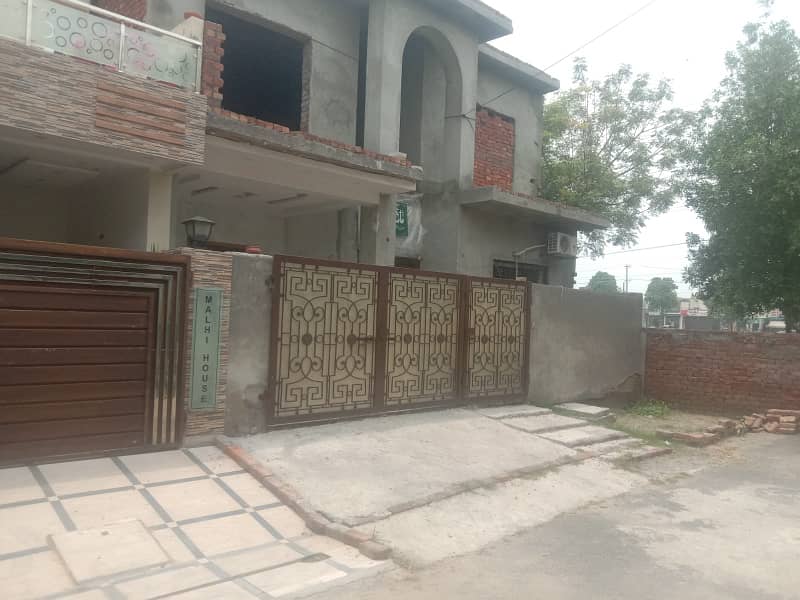 8 Marla Full House Available For Sale In Audit And Account Housing Society Phase 1 2