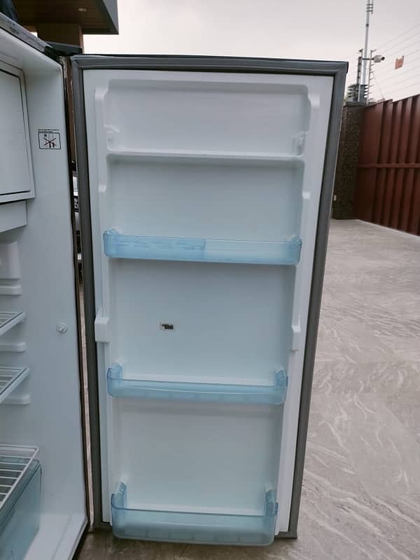 dawlance fridge and mini freezarr single door 4