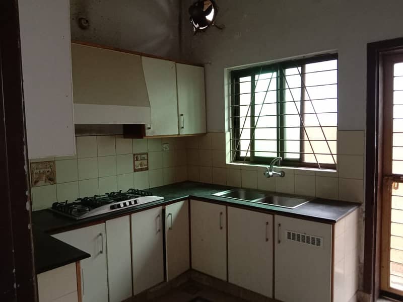 1 Kanal Lower Portion Available For Rent In Iep Town Sector A With Reasonable Price 7