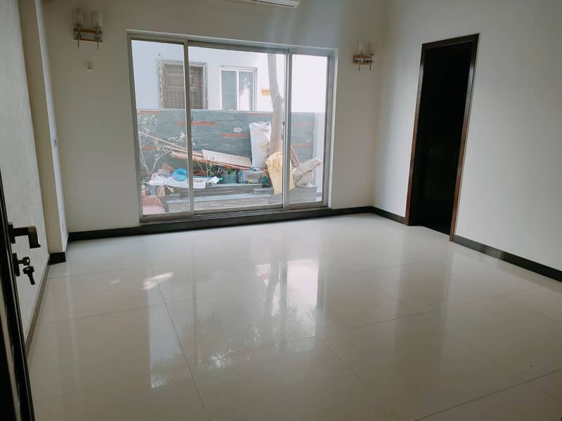 Modern 1 Kanal House For Rent In DHA Phase 6 Lahore 6