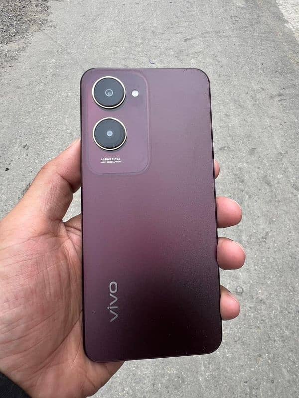 vivo y18 box open 2