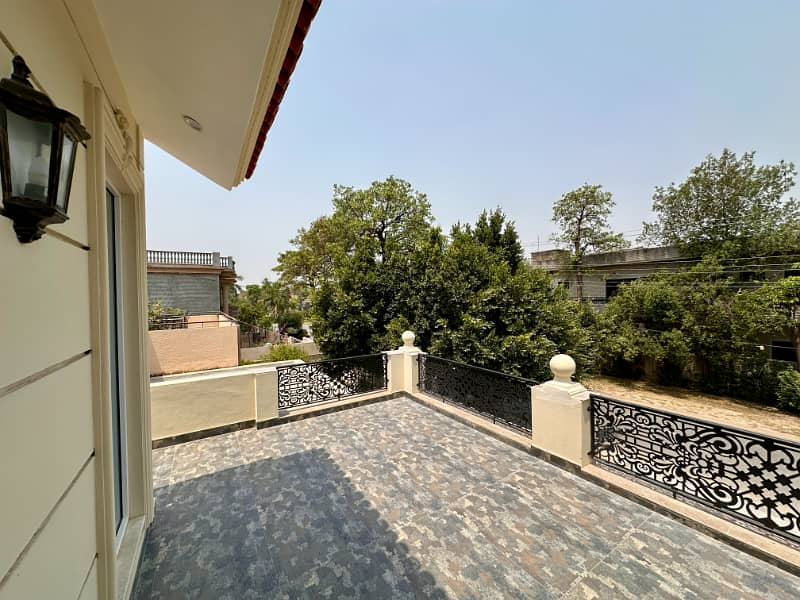 10 Marla Brand New House Is Available For Rent In PHASE 4 DHA Lahore 13