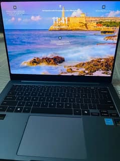 Samsung Galaxy Book 4 pro 0