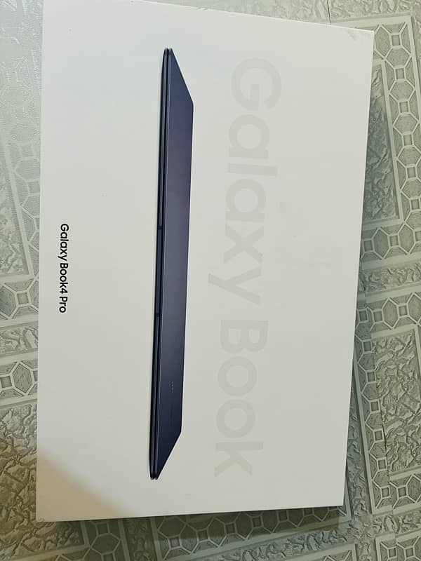 Samsung Galaxy Book 4 pro 1