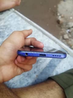 vivo y21 4/ 64 Gb