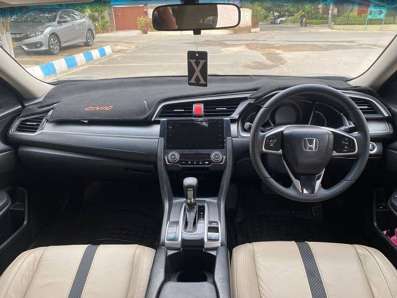 Honda Civic Orie prosmaticl 2017 scratch less condition 12